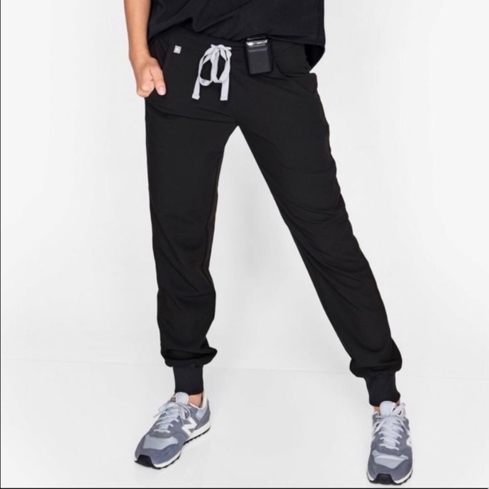 Figs Zamora Black Joggers